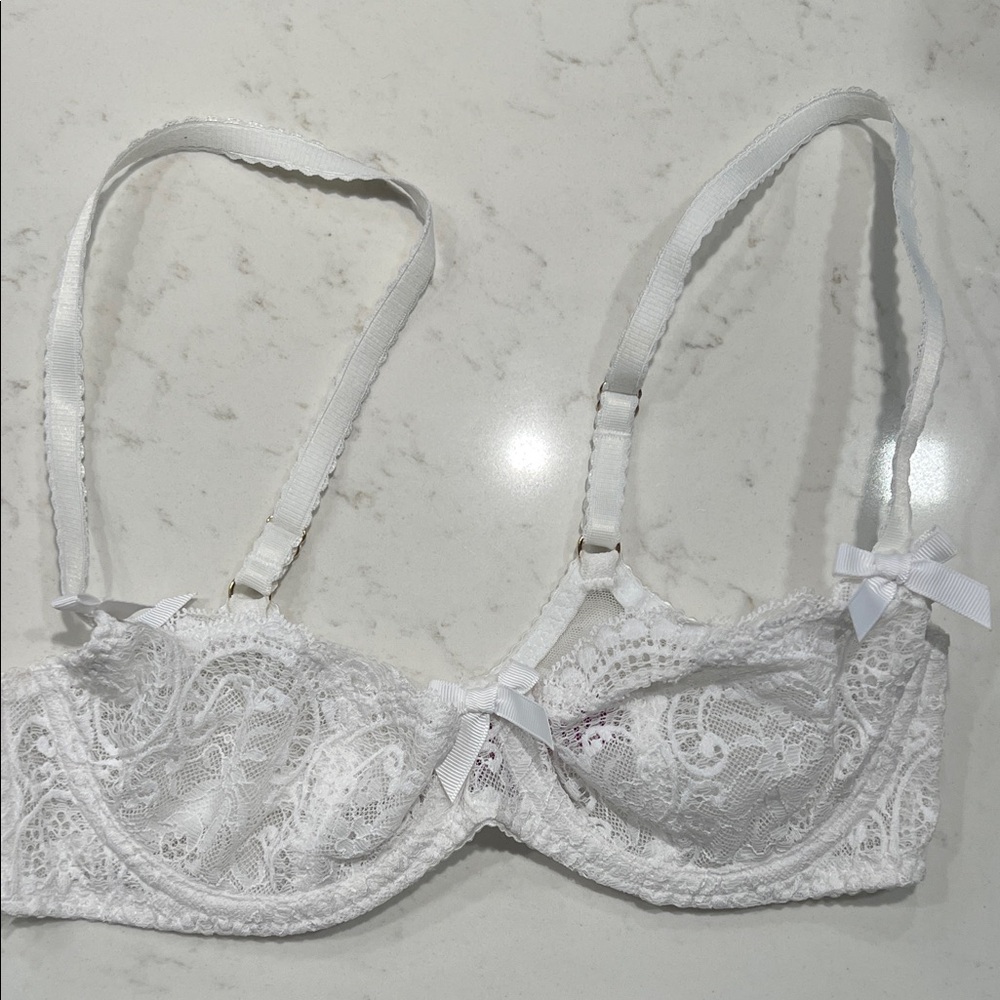 L’Agent by Agent Provocateur Vanesa Demi Bra - Picture 2 of 4